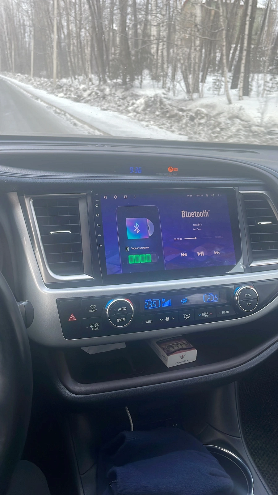 Toyota Highlander, 2015г., полный привод, автомат