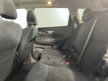 Nissan X-Trail, 2016г, передний привод, вариатор