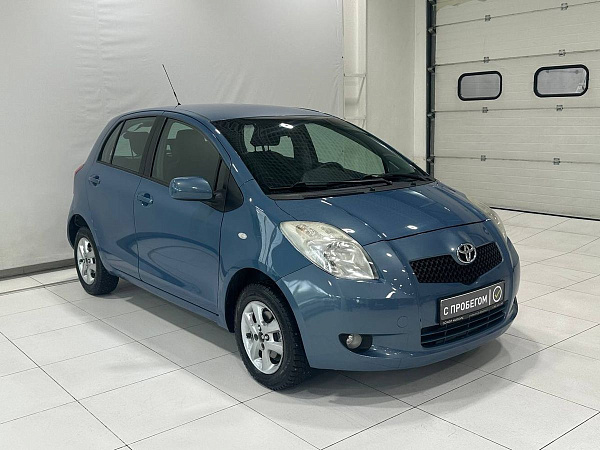 Toyota Yaris, 2007г., передний привод, робот