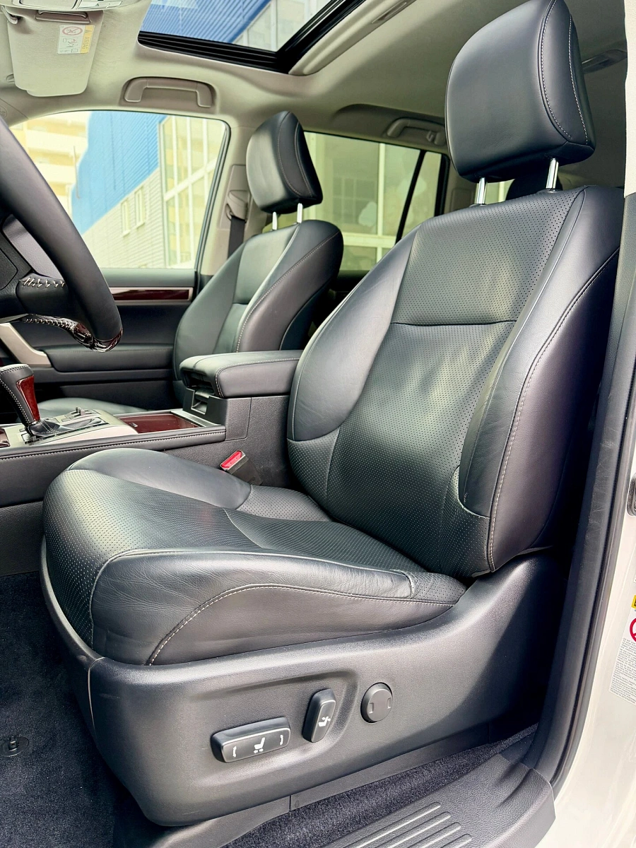 Lexus GX, 2014г., полный привод, автомат