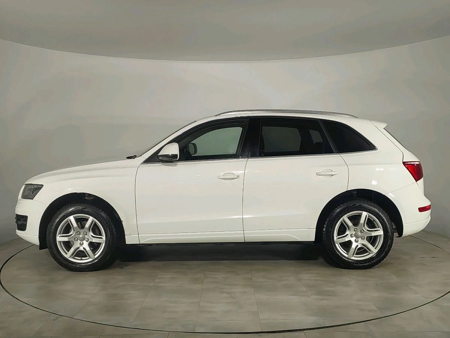 Audi Q5, 2010г., полный привод, робот