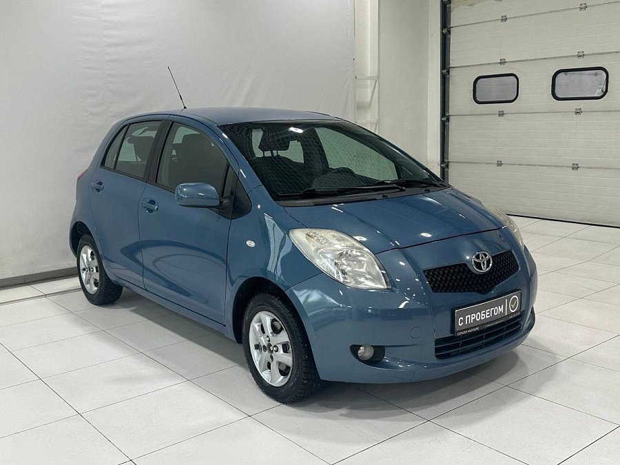 Toyota Yaris, 2007г., передний привод, робот