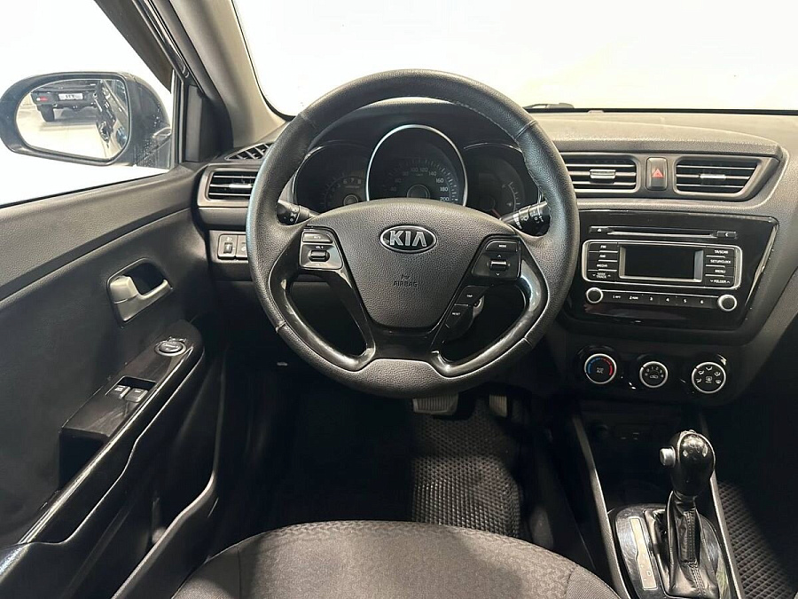 Kia Rio, 2015г., передний привод, автомат