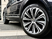 Bentley Bentayga, 2024г., полный привод, автомат