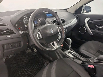 Renault Fluence, 2010г, передний привод, вариатор