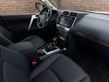 Toyota Land Cruiser Prado, 2022г, полный привод, автомат