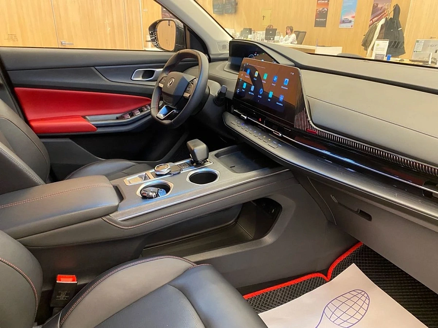 Changan UNI-S (CS55 Plus), 2024г., передний привод, робот