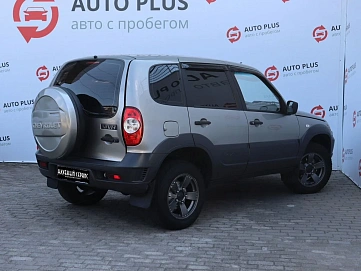 Chevrolet Niva, 2011г, полный привод, механика