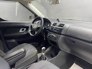 Skoda Roomster, 2007г, передний привод, механика