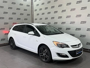 Opel Astra, 2013г, передний привод, механика