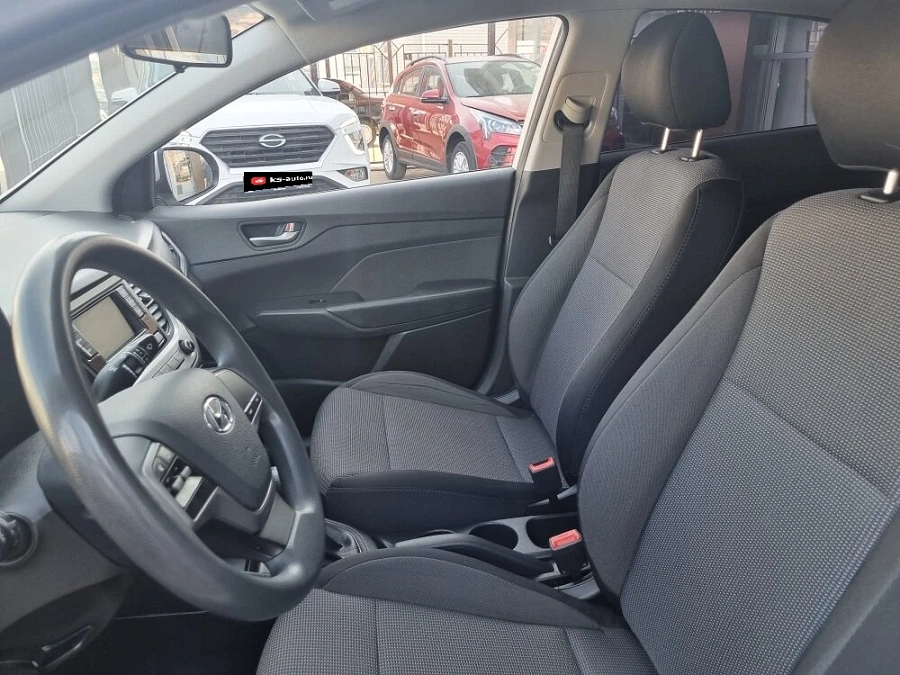Hyundai Solaris, 2018г., передний привод, механика