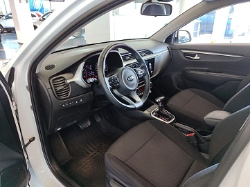 Kia Rio, 2021г, передний привод, автомат