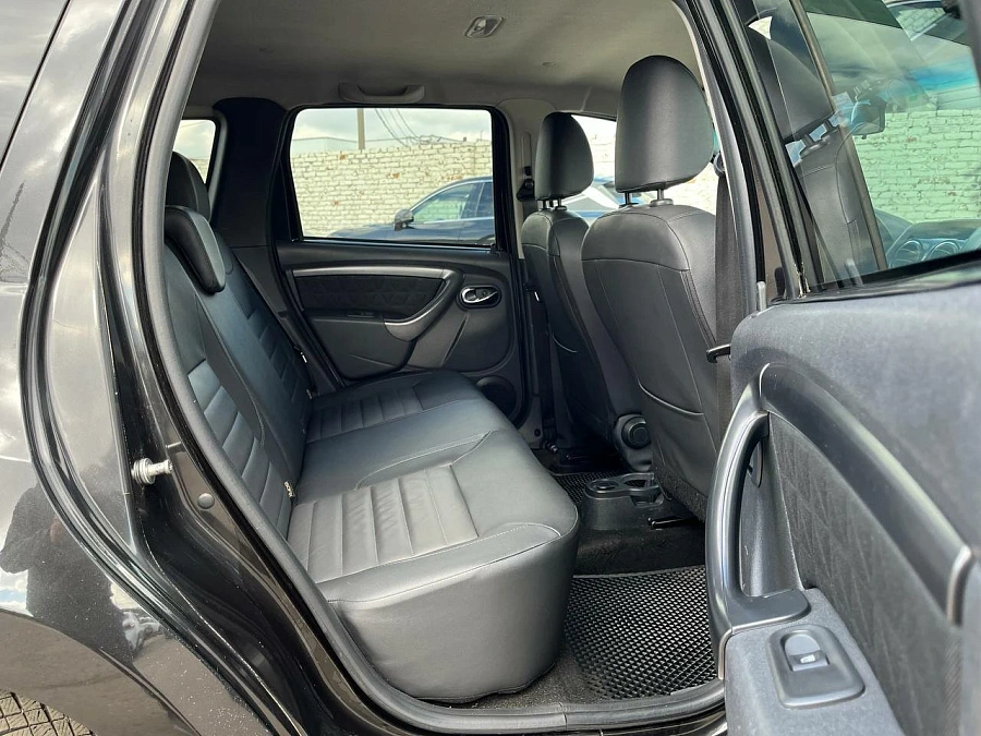 Renault Duster, 2017г., полный привод, механика