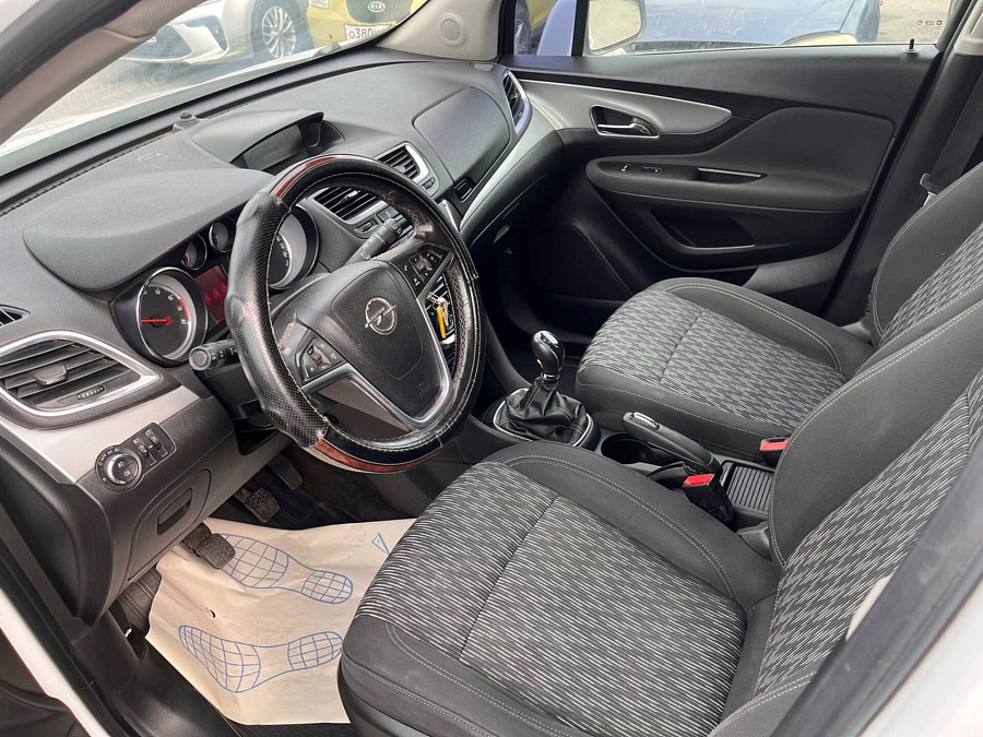 Opel Mokka, 2013г., передний привод, механика