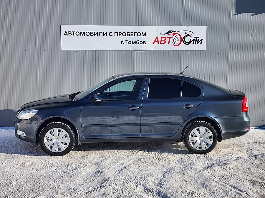 Skoda Octavia, 2011г., передний привод, робот