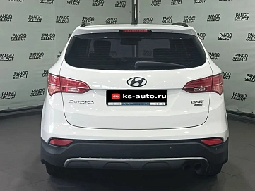 Hyundai Santa Fe, 2013г., передний привод, автомат