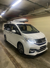 Honda Stepwgn, 2016г, передний привод, вариатор