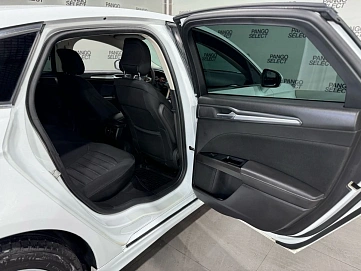 Ford Mondeo, 2015г, передний привод, автомат