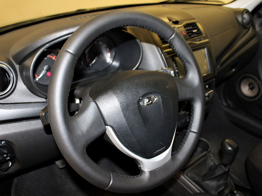 Lada (ВАЗ) , 2020г., передний привод, механика
