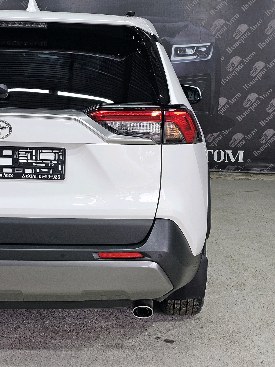 Toyota RAV4, 2019г., передний привод, вариатор