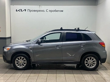 Mitsubishi ASX, 2012г, передний привод, вариатор