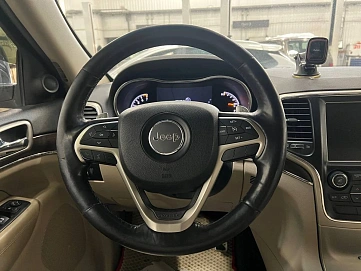 Jeep Grand Cherokee, 2014г, полный привод, автомат
