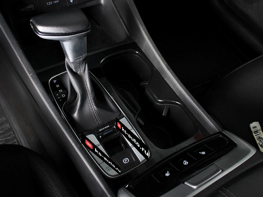 Hyundai Tucson, 2021г., передний привод, автомат
