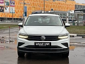 Volkswagen Tiguan, 2021г., полный привод, робот