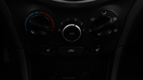 Hyundai Solaris, 2013г., передний привод, механика