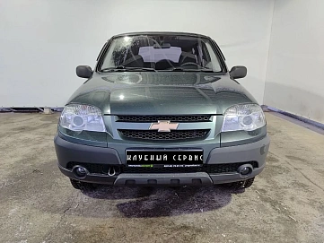 Chevrolet Niva, 2011г, полный привод, механика