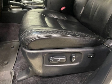 Toyota Land Cruiser, 2011г, полный привод, автомат