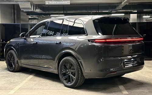 Lixiang L8, 2025г, полный привод, автомат