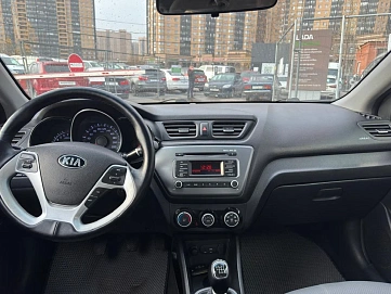 Kia Rio, 2015г, передний привод, механика