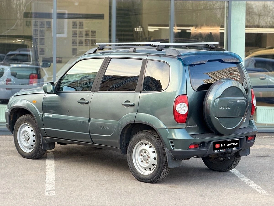Chevrolet Niva, 2011г., полный привод, механика