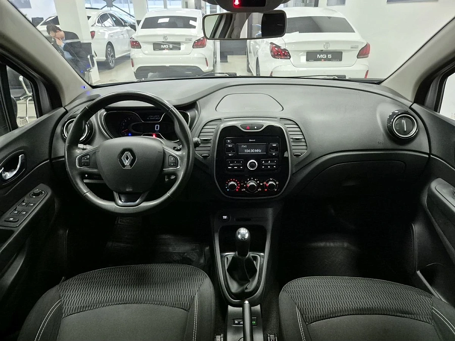 Renault Kaptur, 2017г., передний привод, механика