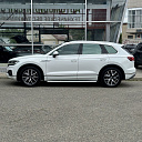 Volkswagen Touareg, 2020г., передний привод, автомат