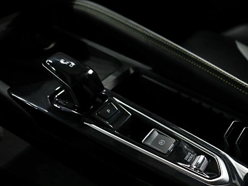 Geely Coolray, 2023г, передний привод, робот