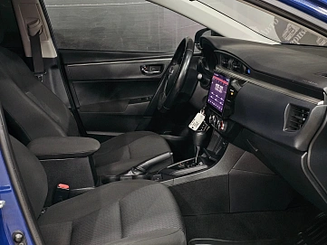 Toyota Corolla, 2014г, передний привод, вариатор
