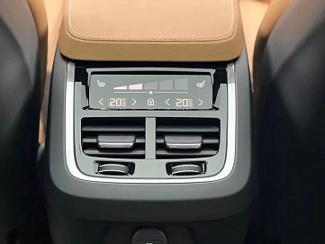 Volvo V90 Cross Country, 2024г, полный привод, автомат