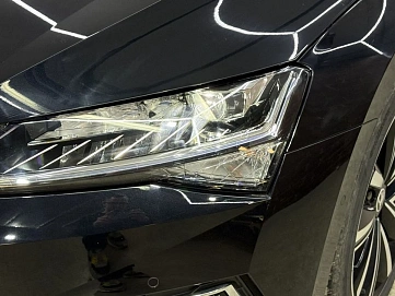 Skoda Superb, 2025г, передний привод, робот