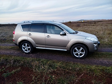 Peugeot 4007, 2008г, полный привод, вариатор