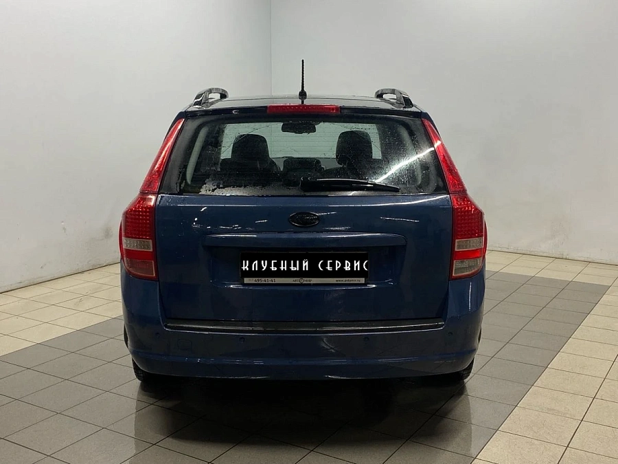 Kia Ceed, 2011г., передний привод, автомат