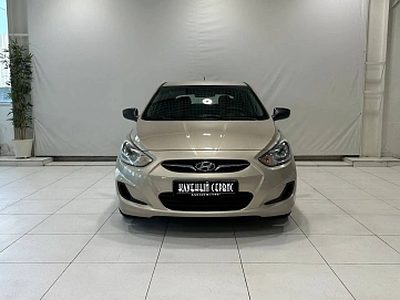 Hyundai Solaris, 2013г, передний привод, механика