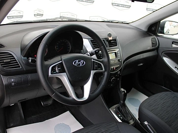 Hyundai Solaris, 2016г, передний привод, автомат