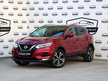Nissan Qashqai, 2020г, передний привод, вариатор