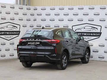 Haval F7, 2022г, передний привод, робот