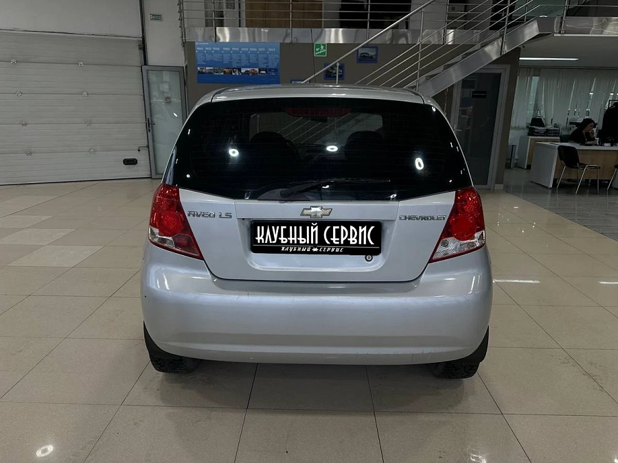 Chevrolet Aveo, 2006г., передний привод, механика
