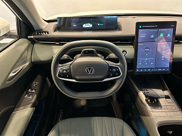 Changan Lamore, 2023г, передний привод, автомат