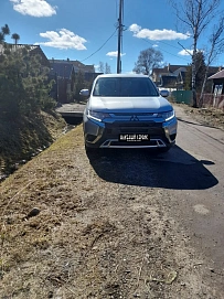 Mitsubishi Outlander, 2021г, полный привод, вариатор