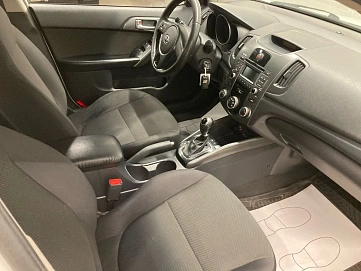 Kia Cerato, 2011г, передний привод, автомат